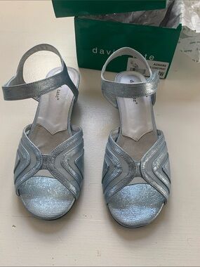 Blue lizard wedge sandals